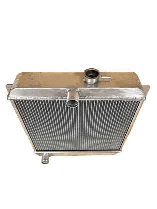 RADIADOR AGUA  ALUMINIO RURAL F75 WILLYS 6 CILINDROS BRASADO