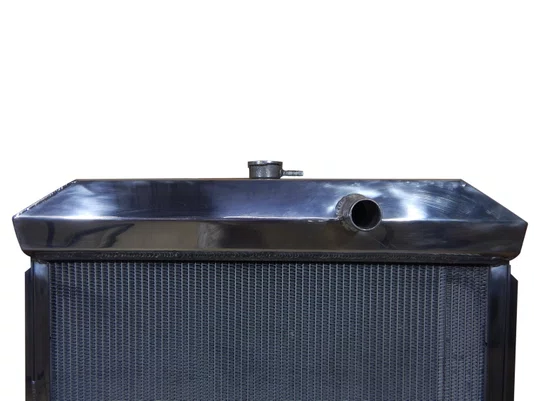 RADIADOR AGUA  F1000 F2000 F4000 MWM 1972 A 1991 BRASADO POLIDO