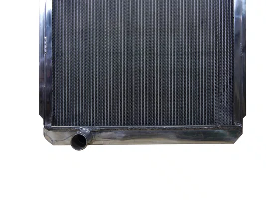 RADIADOR AGUA  F1000 F2000 F4000 MWM 1972 A 1991 BRASADO POLIDO