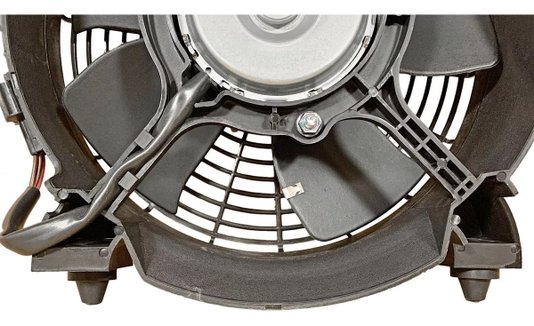 GMV VENTOINHA DEFLETOR MITSUBISHI L200 TRITON 2007 EM DIANTE PAJERO DAKAR 2008 E