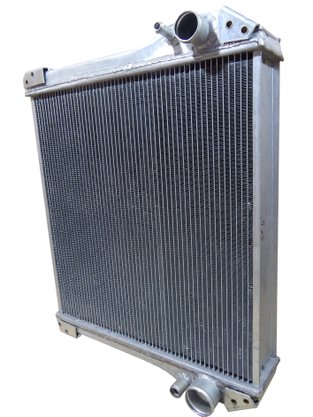 RAD CASE 580N 580M JCB NEW HOL LB90 LB110 LB115 ALUM BRAS 570X547X104 CX ALUM