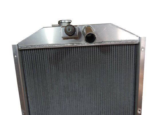 RADIADOR AGUA ESTACIONÁRIO GERADOR D229-6 TURBO MWM MODELO GRANDE