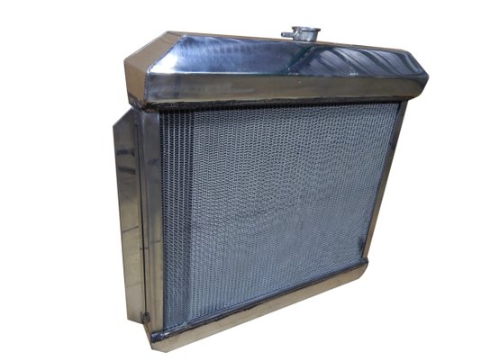RADIADOR AGUA  F1000 F2000 F4000 MWM 1972 A 1991 BRASADO POLIDO