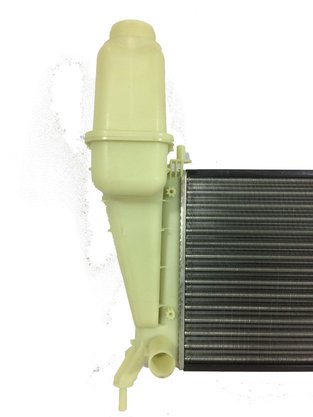 RADIADOR AGUA GM CELTA 1.0 COM AR CONDICIONADO C/RESERVATORIO - 2000 A 2007