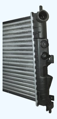 RADIADOR AGUA VECTRA 2.0 /2.2 8V OU 16V COM AR CONDICIONADO - 1997 A 2005