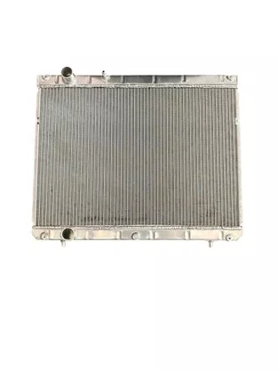 Radiador Aluminio Tracker 2.0 Diesel Manual 2000 até 2008 BRASADO S/ Tampa