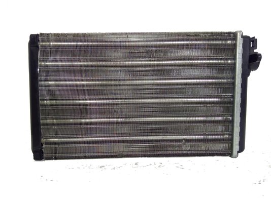 RADIADOR AR QUENTE GM CHEVROLET OMEGA  SUPREMA 2.0  3.0 DE 1992 ACIMA