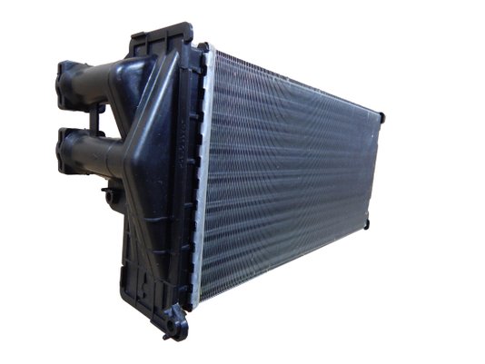 RADIADOR AR QUENTE CITROEN DS5 / PEUGEOT 3008 / 5008 - 2011 ACIMA
