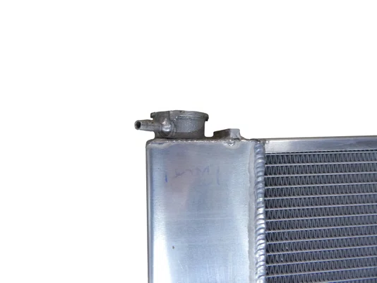 Radiador de agua chevrolet D20 / D40 PERKINS - MAXION1985 A 1996 BRASADO 2 CARREIRAS