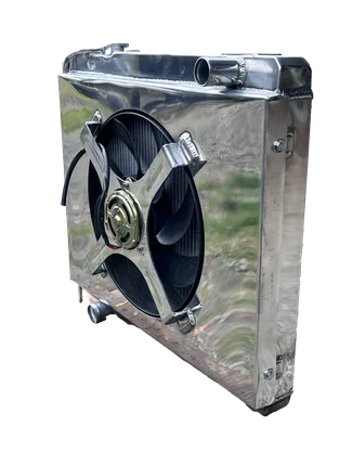 RADIADOR DE AGUA FORD LANDAU COM DEFLETOR E GMV POLIDO
