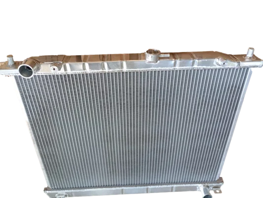 RADIADOR DE AGUA MITSUBISHI PAJERO FULL 3.2 AUTOMATICA EM ALUMINIO ESPESSURA 40MM