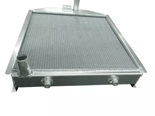 Radiador de Água Gerador Estacionário D229 D225 4cc Mwm Medio