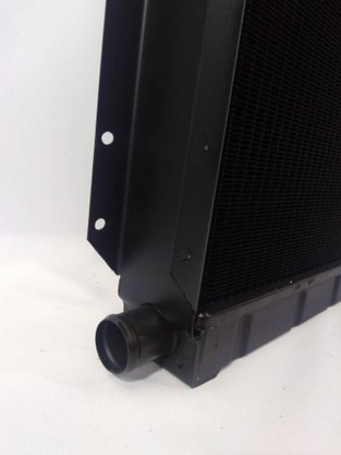 RADIADOR  AGUA JEEP WILLYS OHC 2.3 4 CILINDROS - 1976 A 1983