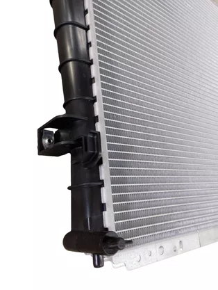 Radiador Ranger Turbo Diesel 3.0 Eletronica 4x2 4x4 2006 ACIMA em aluminio colmeia brasada 40mm + defletor