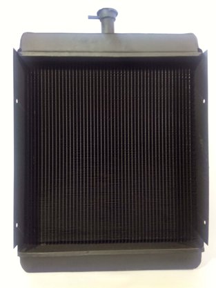 RADIADOR AGUA VALMET 68 / 78 / 88 / 685 / 785 4 CARREIRAS