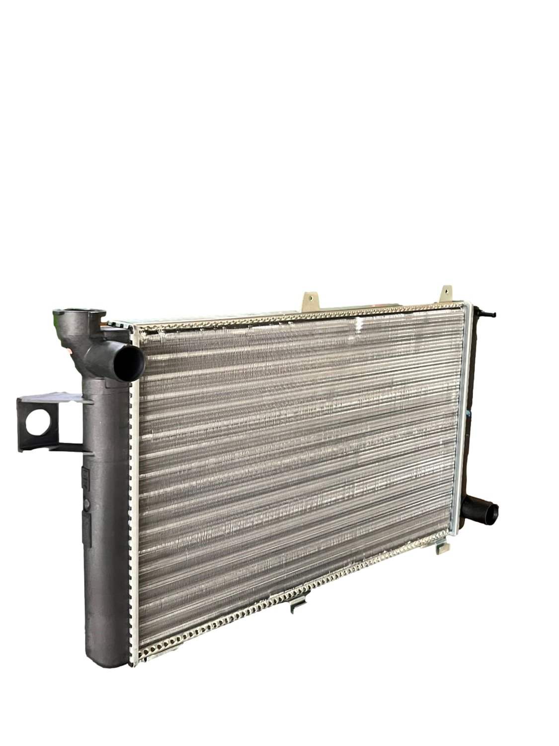 RADIADOR FORD PAMPA DELREY CORCEL 2 1.6CHT 82 ATÉ 89 S AC