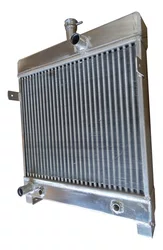 Radiador Aluminio Tubular Case 580 H 456x546x4 carreiras