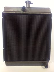 RADIADOR AGUA VALMET 68 / 78 / 88 / 685 / 785 4 CARREIRAS